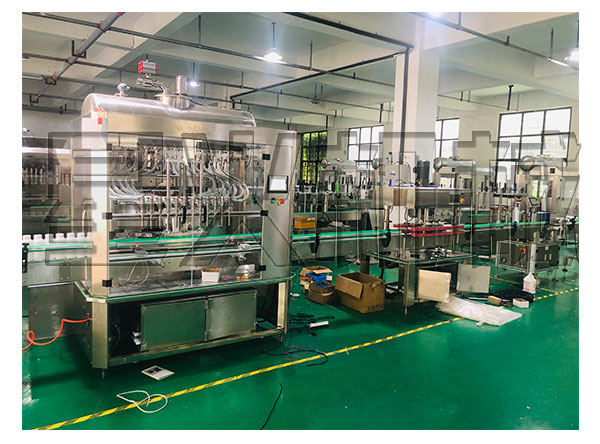 自動化大型蜂蜜灌裝生產(chǎn)線的地位是毋庸置疑的