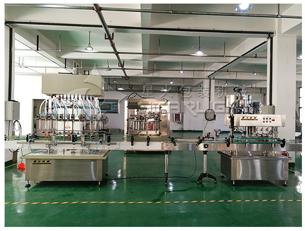 全套大型泡泡水全自動(dòng)灌裝機(jī)/自動(dòng)化泡泡水灌裝流水線