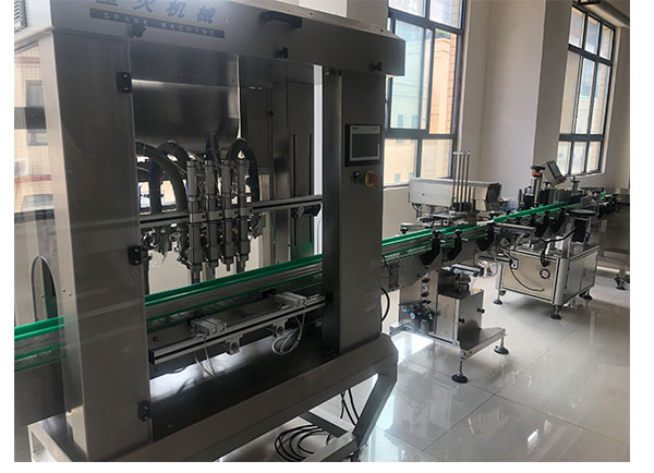 自動化辣子醬灌裝設備