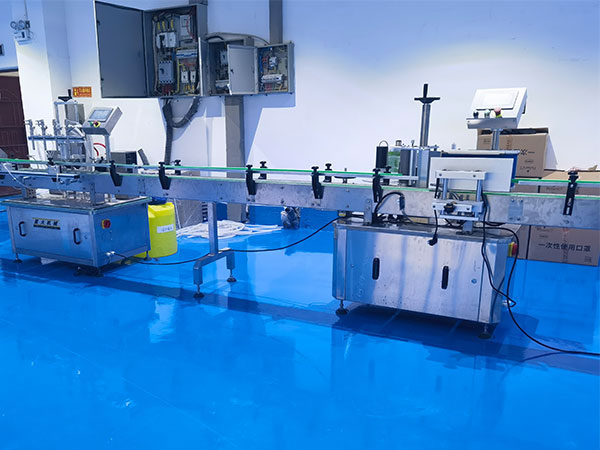 自噴漆灌裝機成套設備