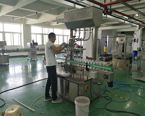 蝦醬灌裝機(jī)