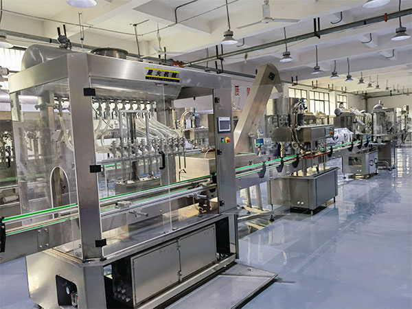 十二頭定量液體灌裝機