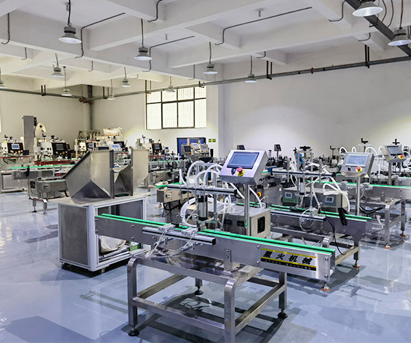 伺服齒輪泵灌裝機