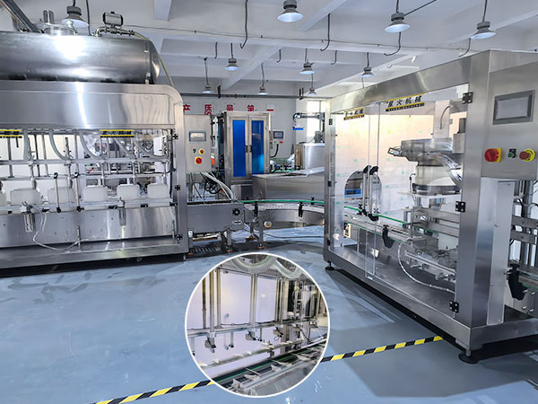 封閉式稱重灌裝機